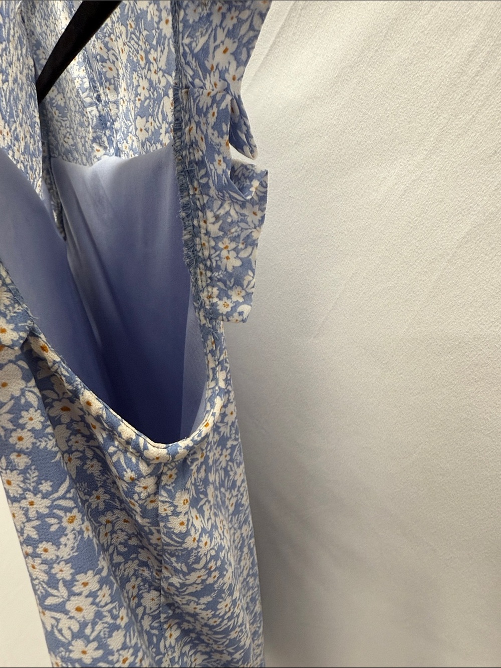 Light Blue Floral Ruffle Sleeve Top - Picture 13 of 13